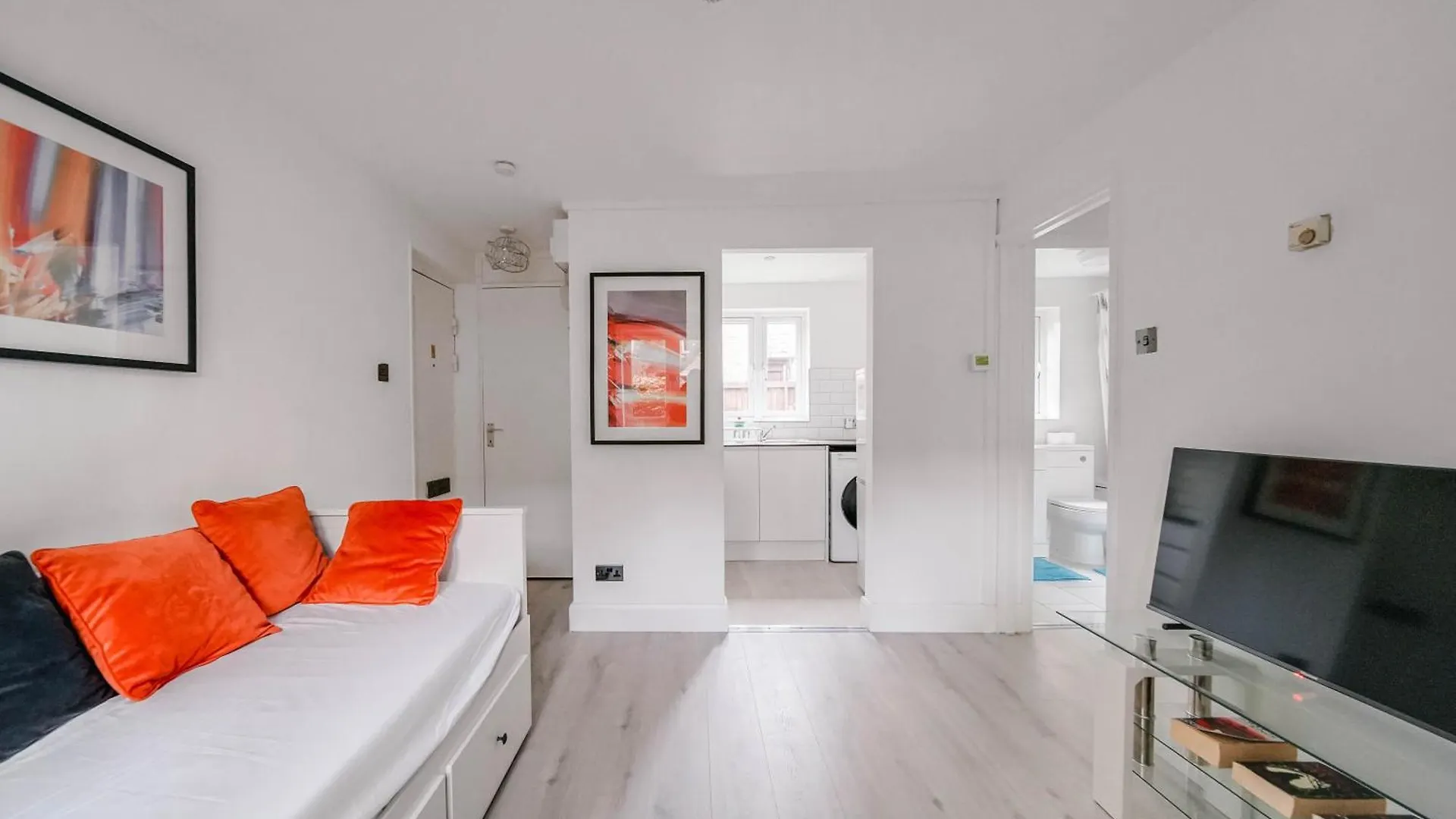 Lara'S Place In Canada Water - 1 Double Bed, 1 Sofa Bed Londres Apartamento